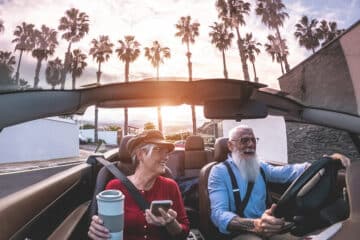 Exploring Thailand: The Benefits of Renting Private Vehicles